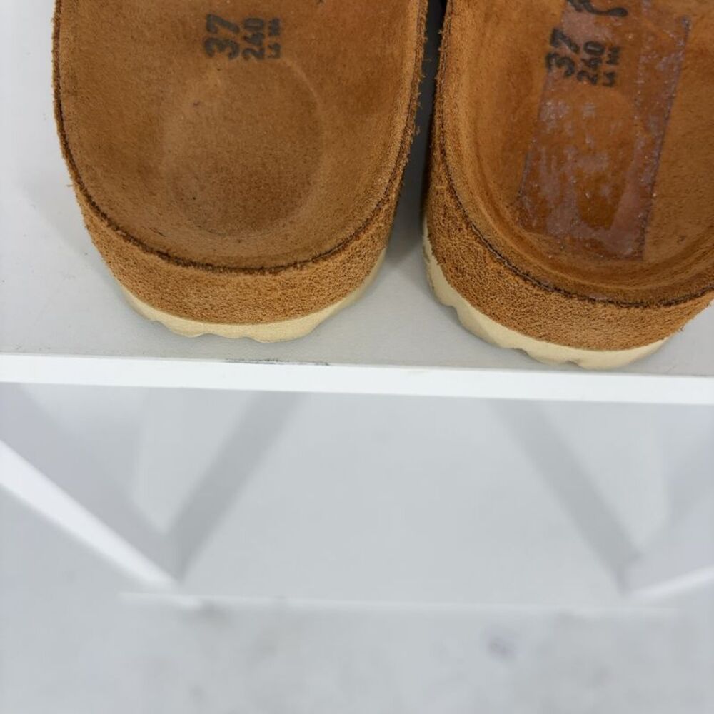 Birkenstock Narrow Foot Sandals w/Cross Strap - Picture 4 of 4